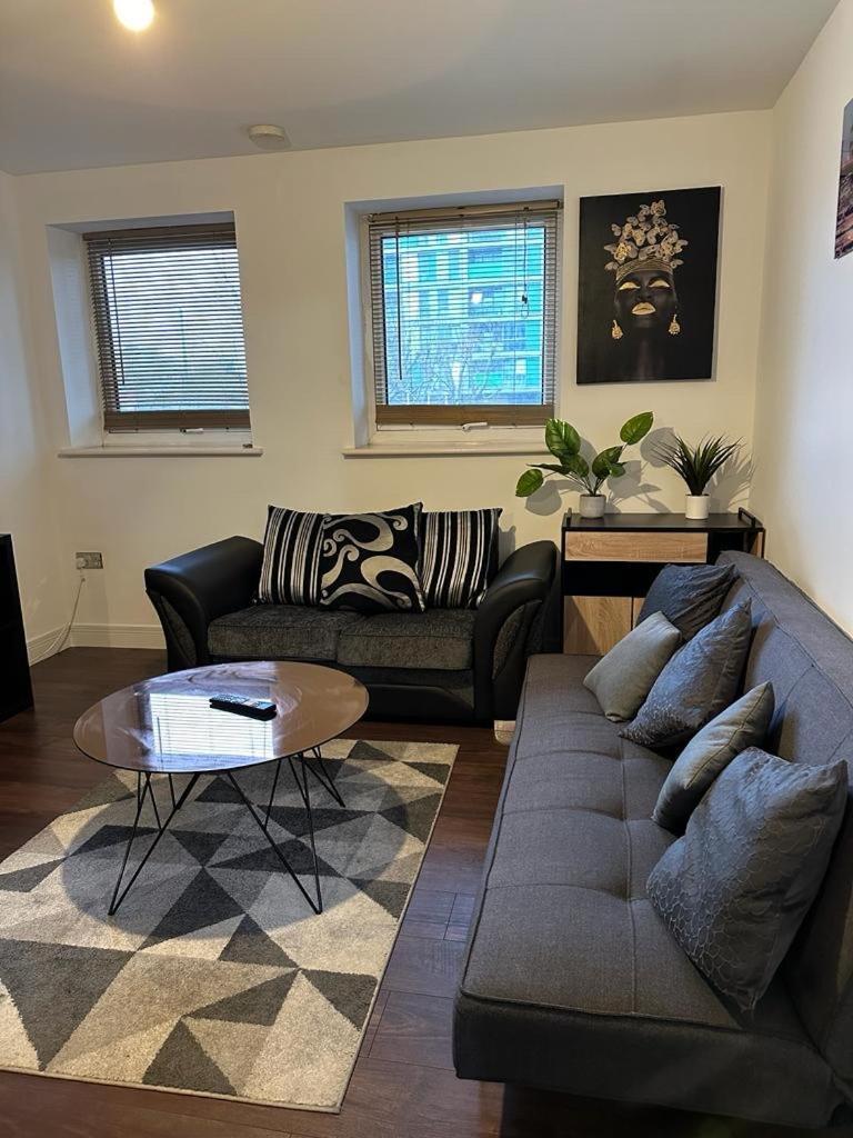 Abba Heights Appartement Londen Buitenkant foto